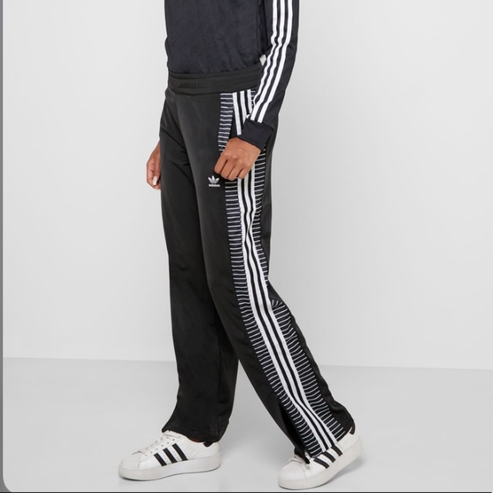 ADIDAS OG Women's RETRO Black Track Pants